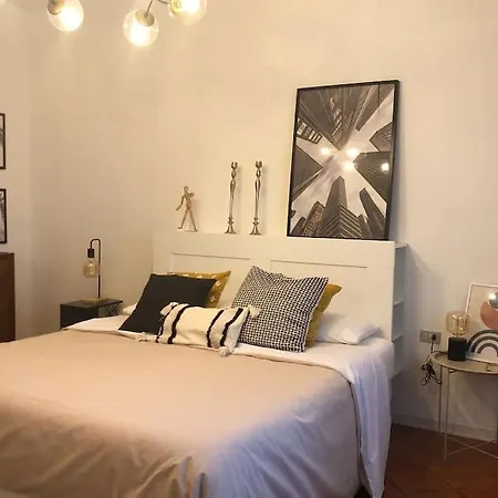 Rosymarty Apartment-vicino Firenze Lägenhet *